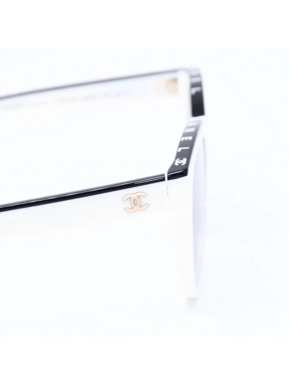 Chanel Sunglasses Eyewear S6 CC Logo Bicolor
